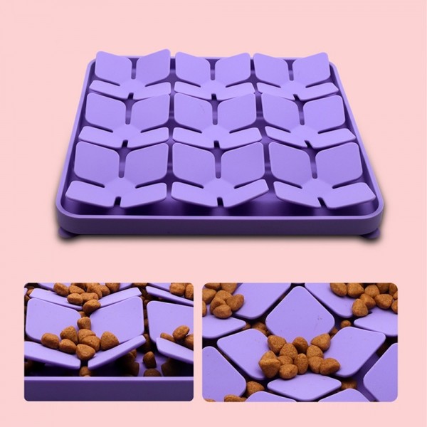 페오펫몰,레드퍼피 네잎클로버 노즈워크장난감 [색상랜덤] 간식통 노즈워크 삑삑이 애견훈련 공