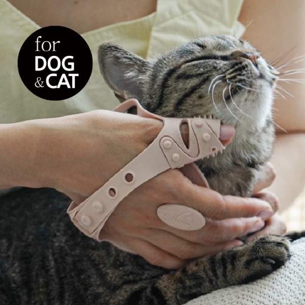 페오펫몰,몬도미오펫 그루밍 마사지장갑 더콤마V2 (고양이빗 강아지브러시 죽은털제거)