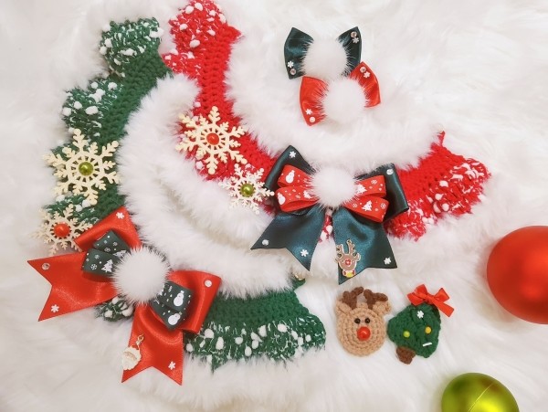 페오펫몰,[가득샵] 하얀 눈이 펑펑 화이트 크리스마스 케이프 • 강아지 고양이 케이프 뜨개 케이프 머플러 스카프 목걸이 악세사리