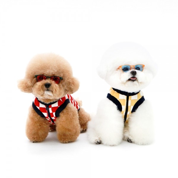 페오펫몰,CHECKERBOARD SLEEVELESS ZIPUP-RED(누빔집업)